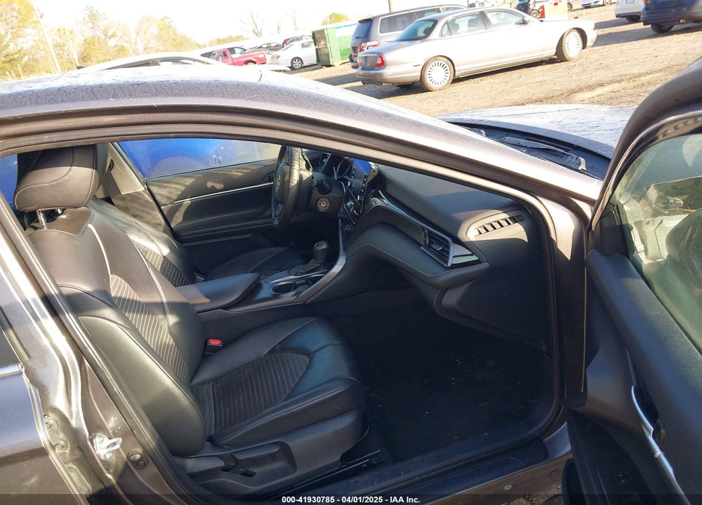 2021 TOYOTA CAMRY SE VIN: 4T1G11AK4MU432019