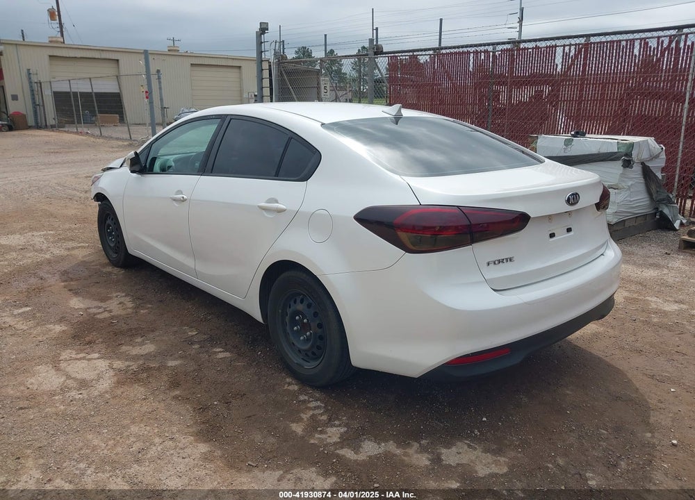 2017 KIA FORTE LX VIN: 3KPFL4A76HE072067