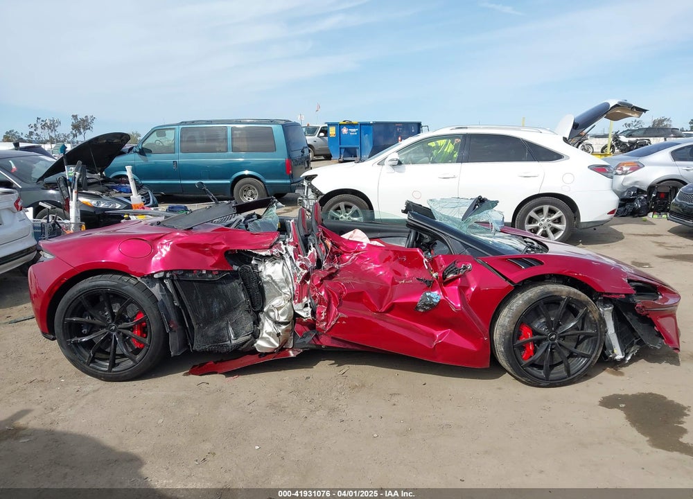 2024 MCLAREN ARTURA VIN: SBM16AEA8RW002252