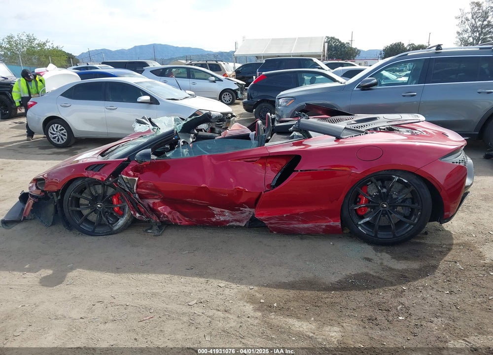 2024 MCLAREN ARTURA VIN: SBM16AEA8RW002252