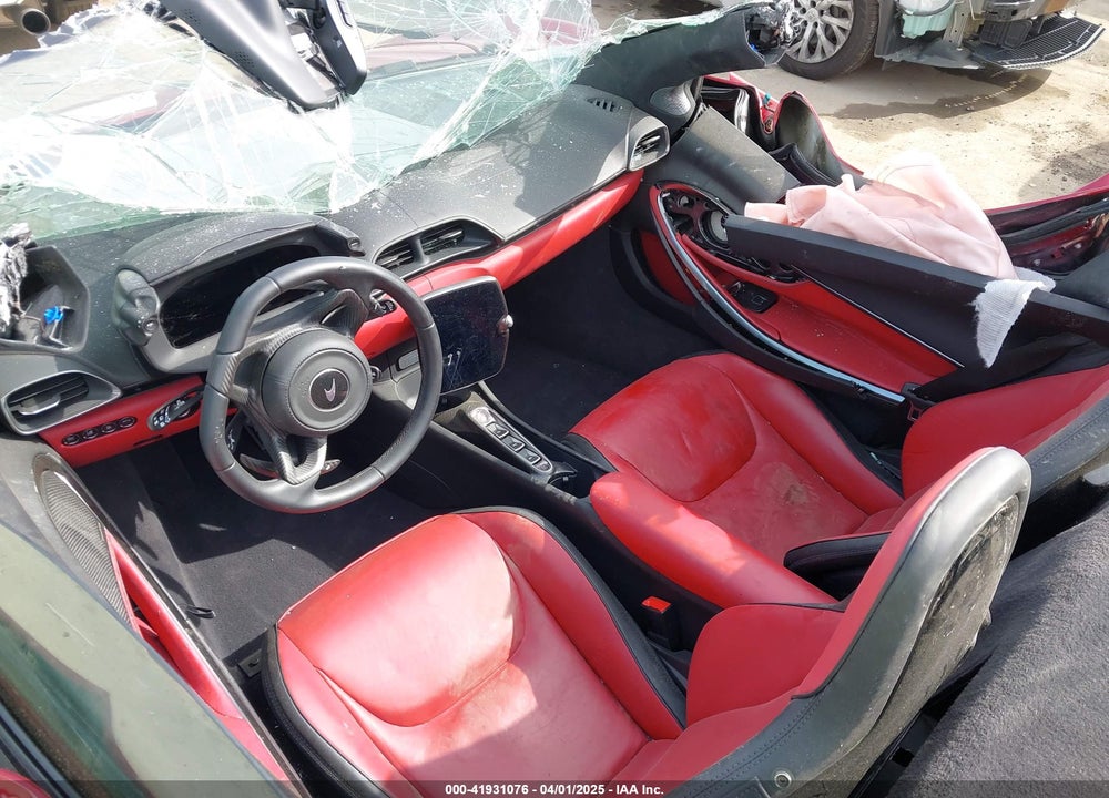 2024 MCLAREN ARTURA VIN: SBM16AEA8RW002252