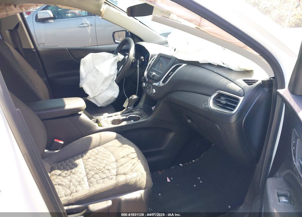2021 CHEVROLET EQUINOX VIN: 2GNAXUEVXM6103006