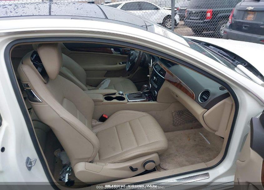 2012 MERCEDES-BENZ C CLASS VIN: WDDGJ4HB4CF923775