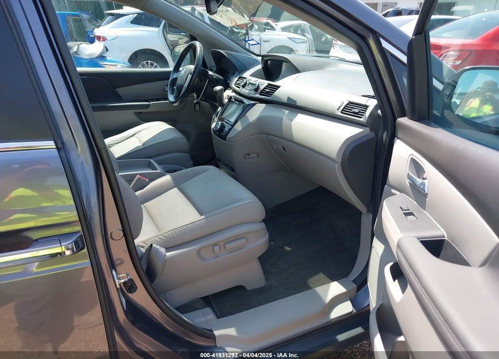 2016 HONDA ODYSSEY EX-L VIN: 5FNRL5H65GB038372