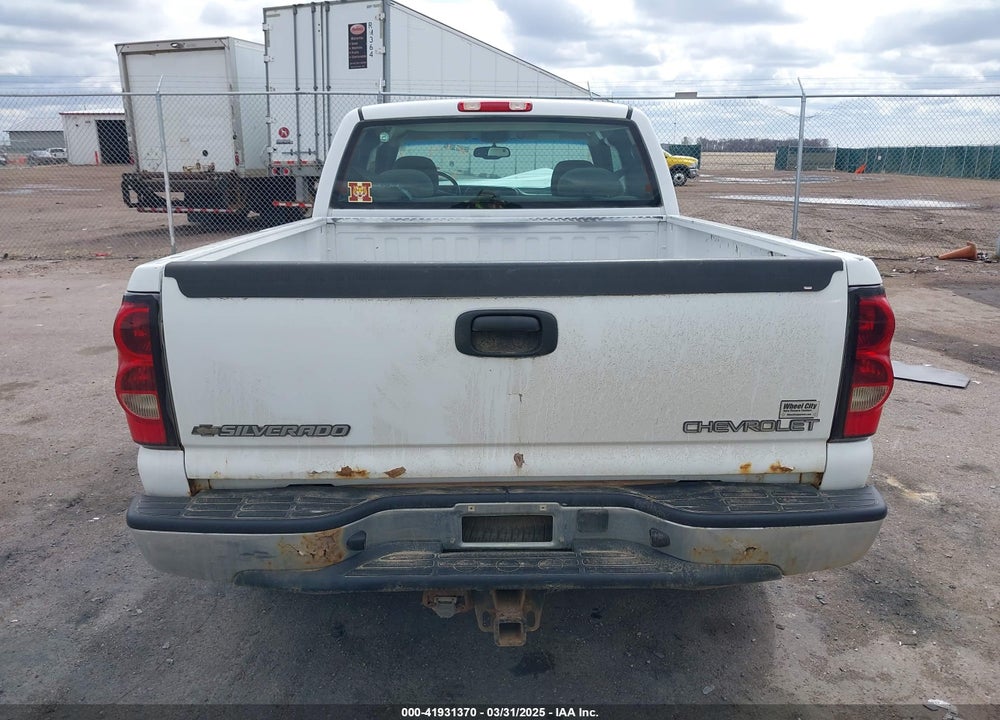 2005 CHEVROLET SILVERADO 1500 LS VIN: 1GCEK19Z25Z282216