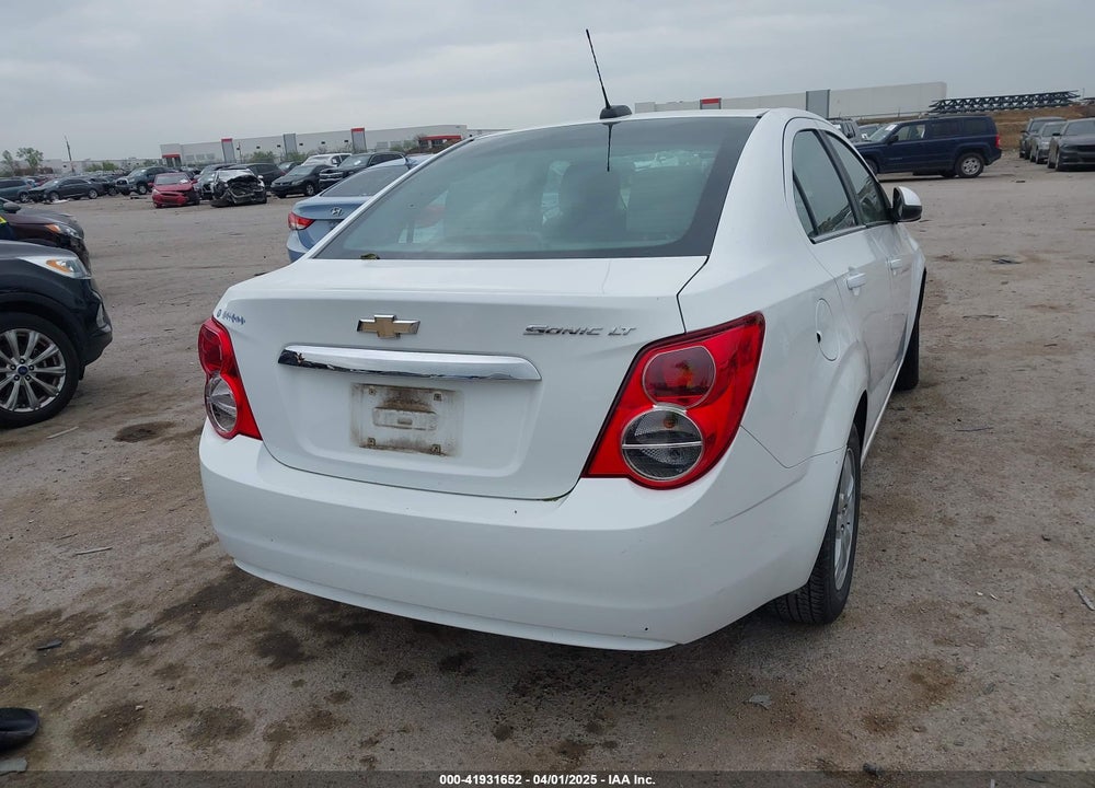 2015 CHEVROLET SONIC LT AUTO VIN: 1G1JC5SH7F4112395