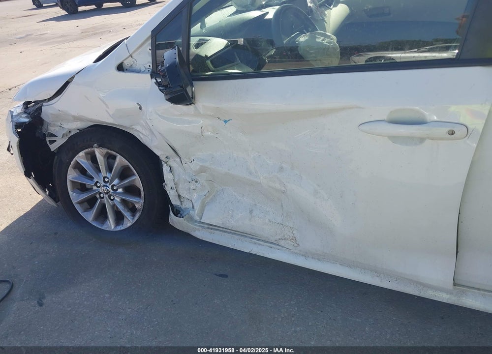 2022 TOYOTA COROLLA VIN: JTDHPMAE2NJ206454