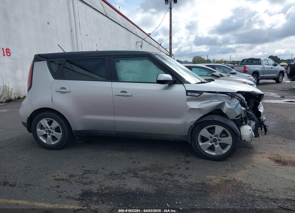 2019 KIA SOUL VIN: KNDJN2A29K7651896