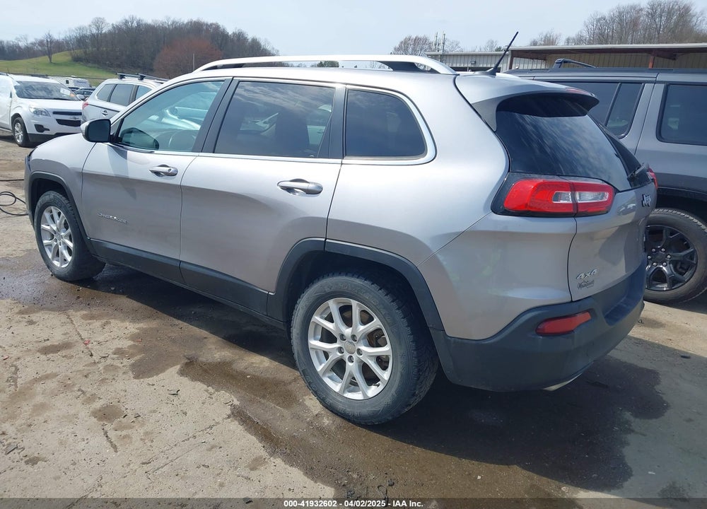 2018 JEEP CHEROKEE LATITUDE 4X4 VIN: 1C4PJMCX7JD549572