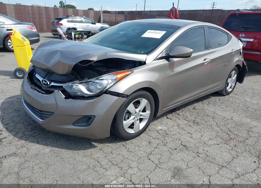 2013 HYUNDAI ELANTRA GLS VIN: 5NPDH4AE6DH417949