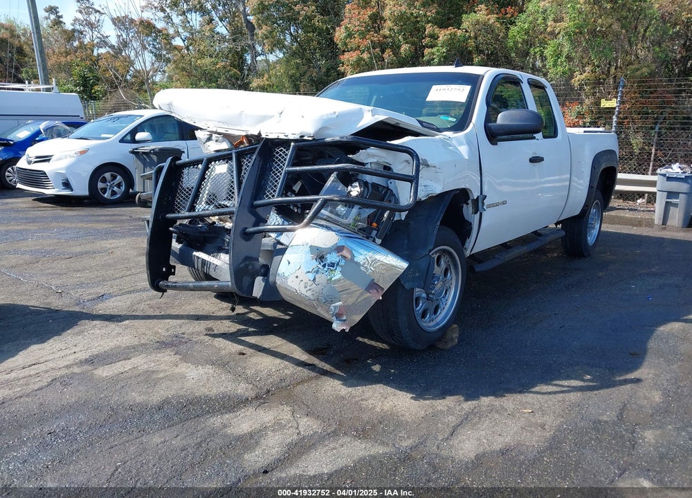 2009 CHEVROLET SILVERADO 2500HD WORK TRUCK VIN: 1GCHK49K19E153768