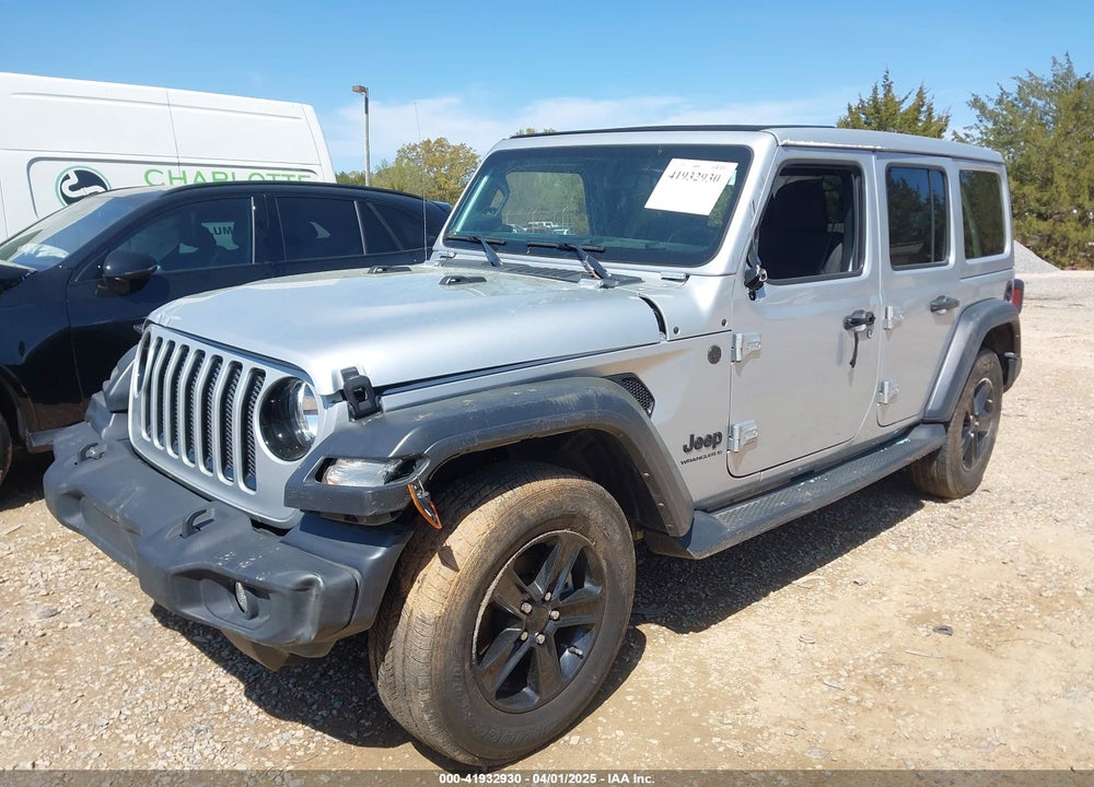 2023 JEEP WRANGLER / VIN: 1C4HJXDG0PW582947