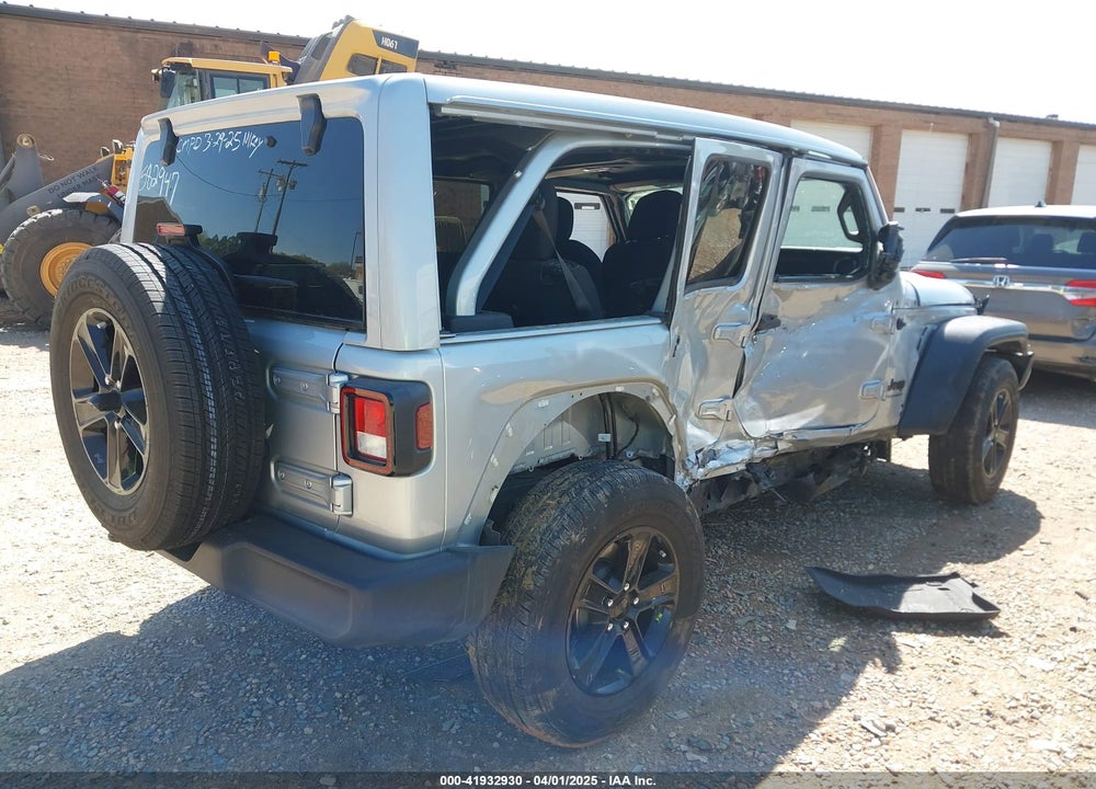 2023 JEEP WRANGLER / VIN: 1C4HJXDG0PW582947