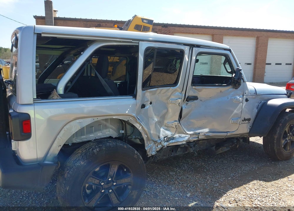 2023 JEEP WRANGLER / VIN: 1C4HJXDG0PW582947