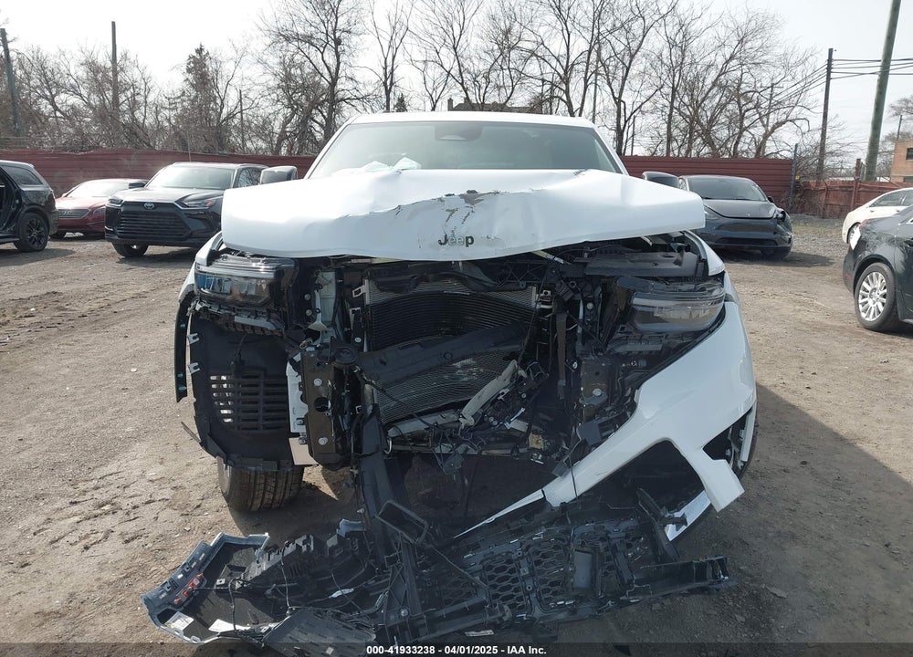 2025 JEEP GRAND CHEROKEE L VIN: 1C4RJKBG7S8677223