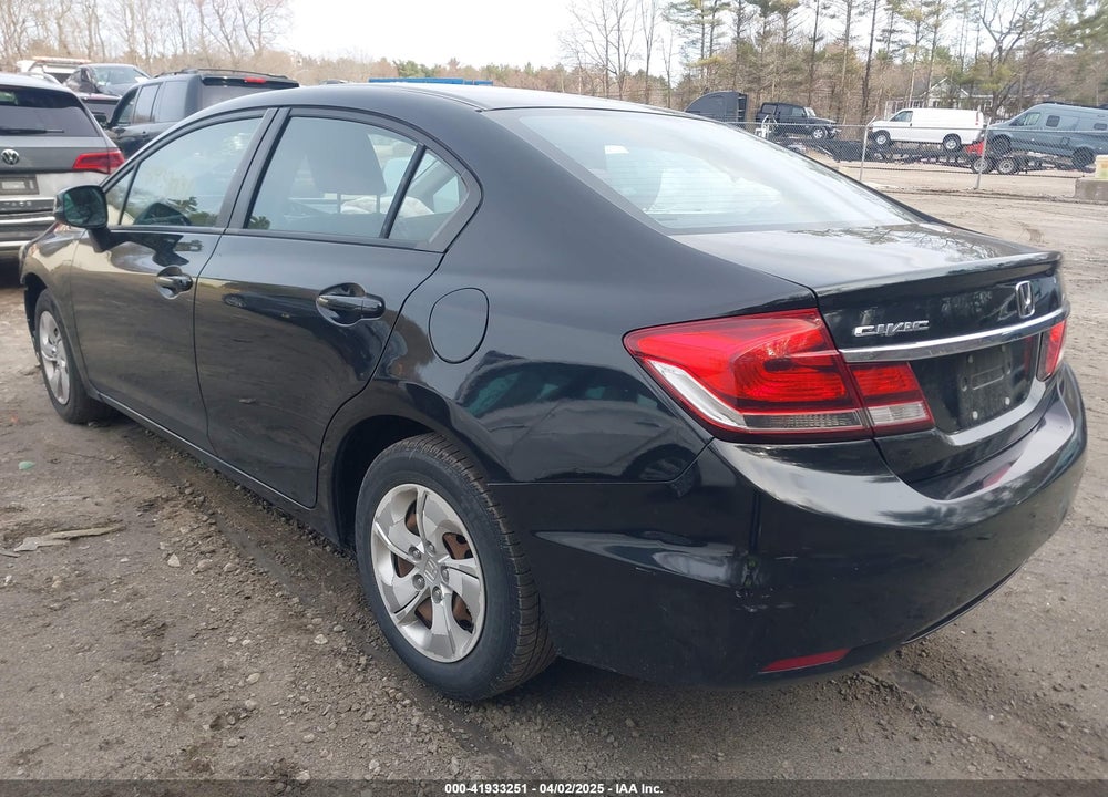 2013 HONDA CIVIC LX VIN: 2HGFB2F52DH597755