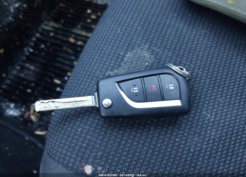 2019 TOYOTA RAV4 VIN: 2T3F1RFVXKW051521