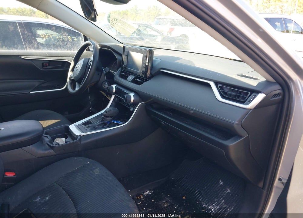 2019 TOYOTA RAV4 VIN: 2T3F1RFVXKW051521