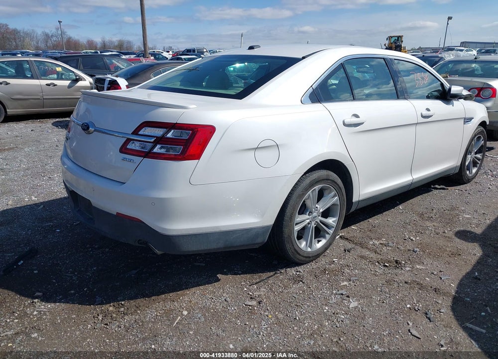 2015 FORD TAURUS SEL VIN: 1FAHP2E89FG160814