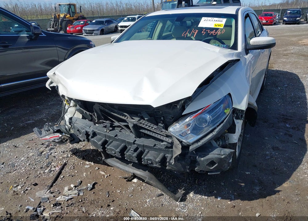 2015 FORD TAURUS SEL VIN: 1FAHP2E89FG160814