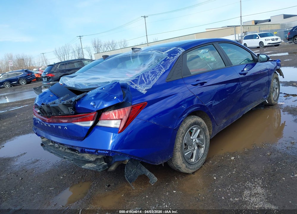 2024 HYUNDAI ELANTRA VIN: KMHLL4DG8RU782505