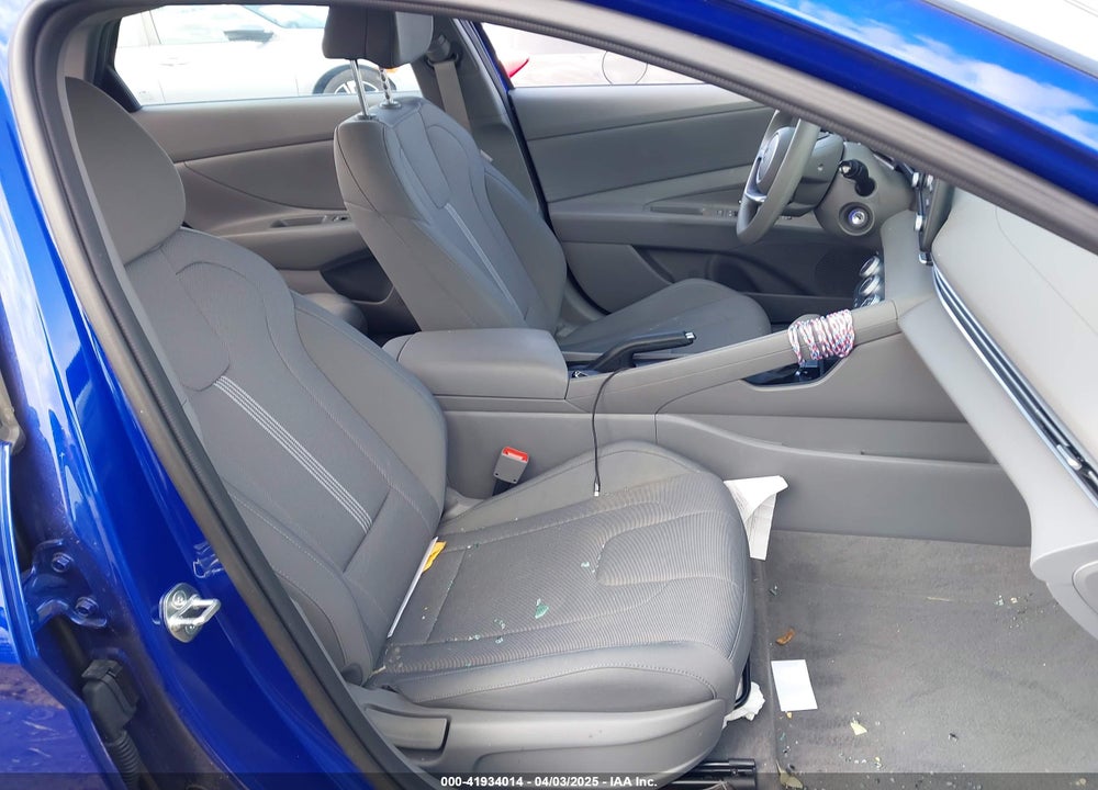 2024 HYUNDAI ELANTRA VIN: KMHLL4DG8RU782505