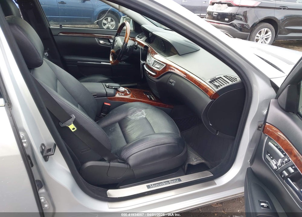 2012 MERCEDES-BENZ S CLASS VIN: WDDNG9EB1CA427160