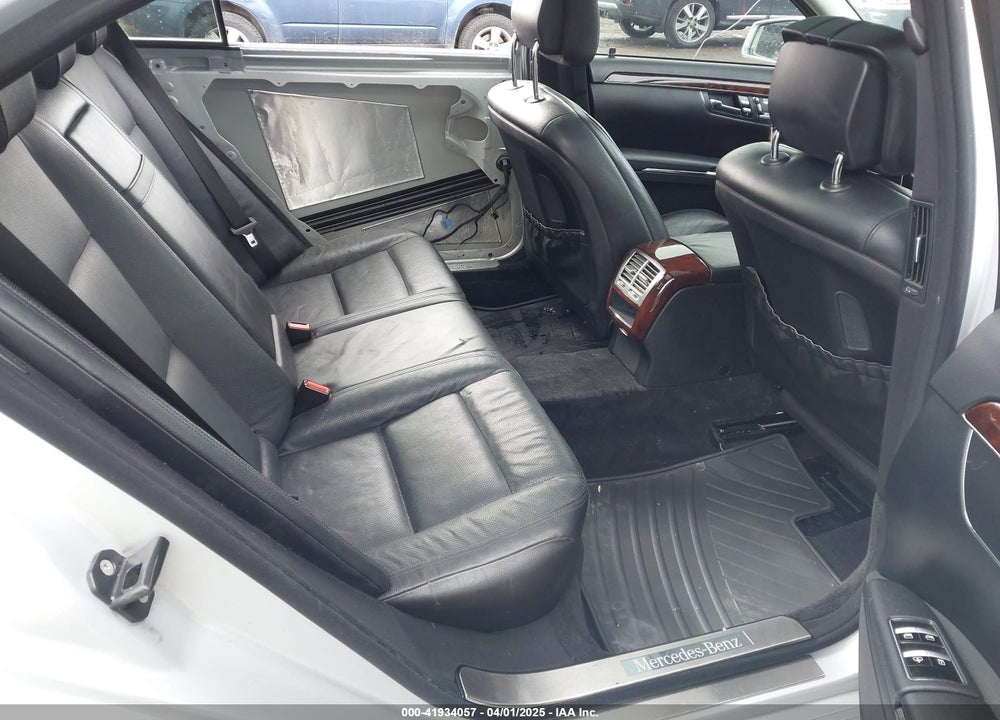2012 MERCEDES-BENZ S CLASS VIN: WDDNG9EB1CA427160