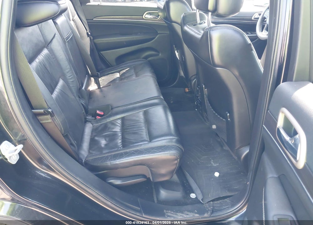 2015 JEEP GRAND CHEROKEE VIN: 1C4RJFBG8FC667181