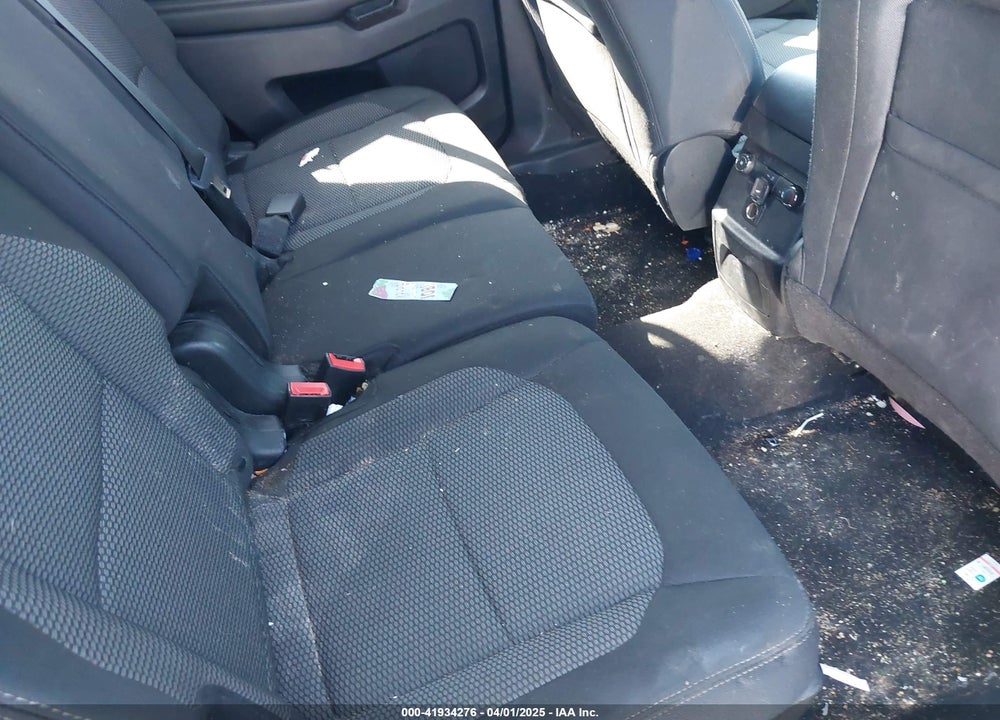 2019 FORD EXPLORER XLT VIN: 1FM5K8D8XKGA74899