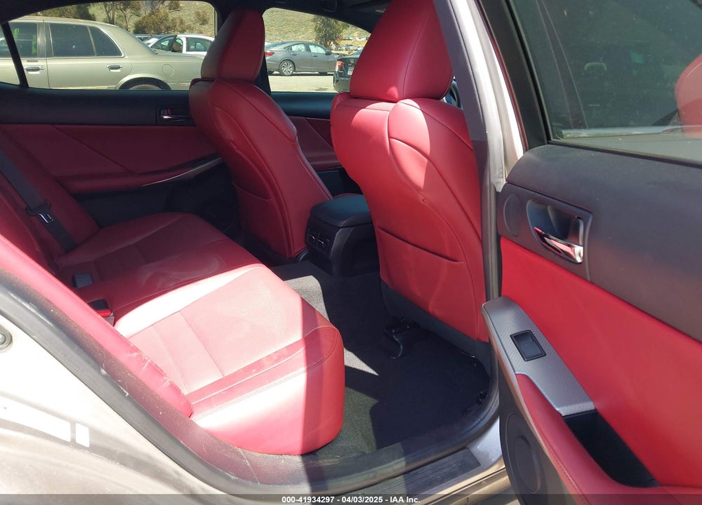 2016 LEXUS IS350 VIN: JTHBE1D21G5022824