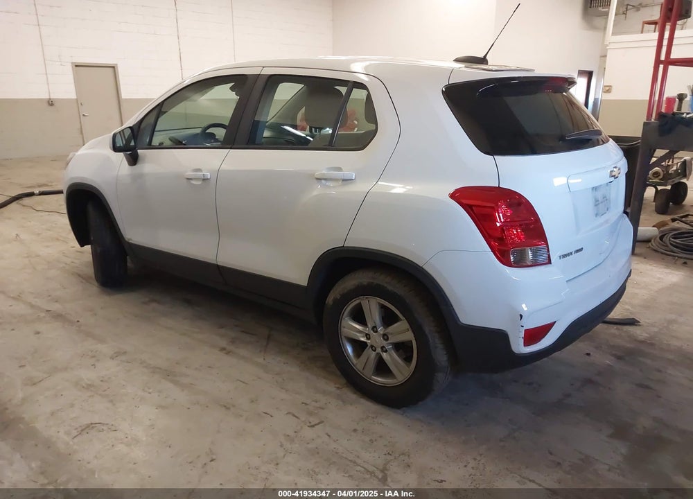 2018 CHEVROLET TRAX LS VIN: KL7CJNSB6JB718208