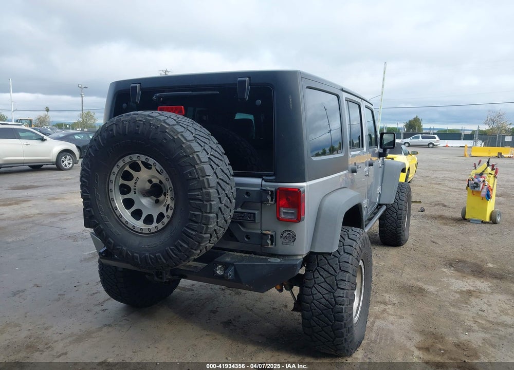 2018 JEEP WRANGLER UNLIMITED VIN: 1C4BJWFG9JL883478
