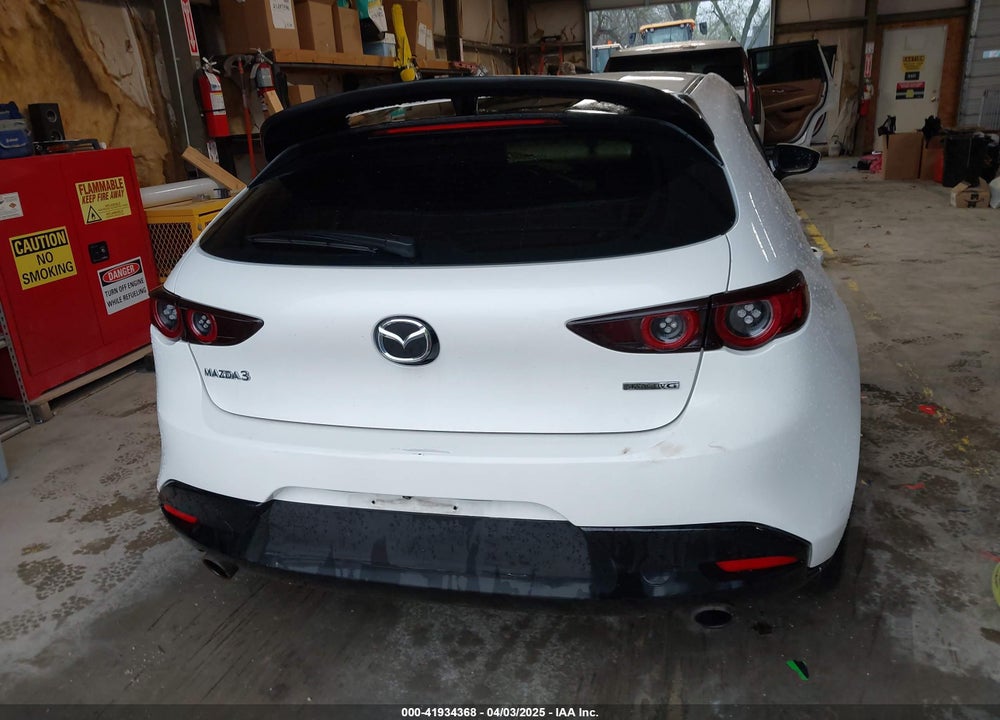 2019 MAZDA 3 VIN: JM1BPAJM0K1120549