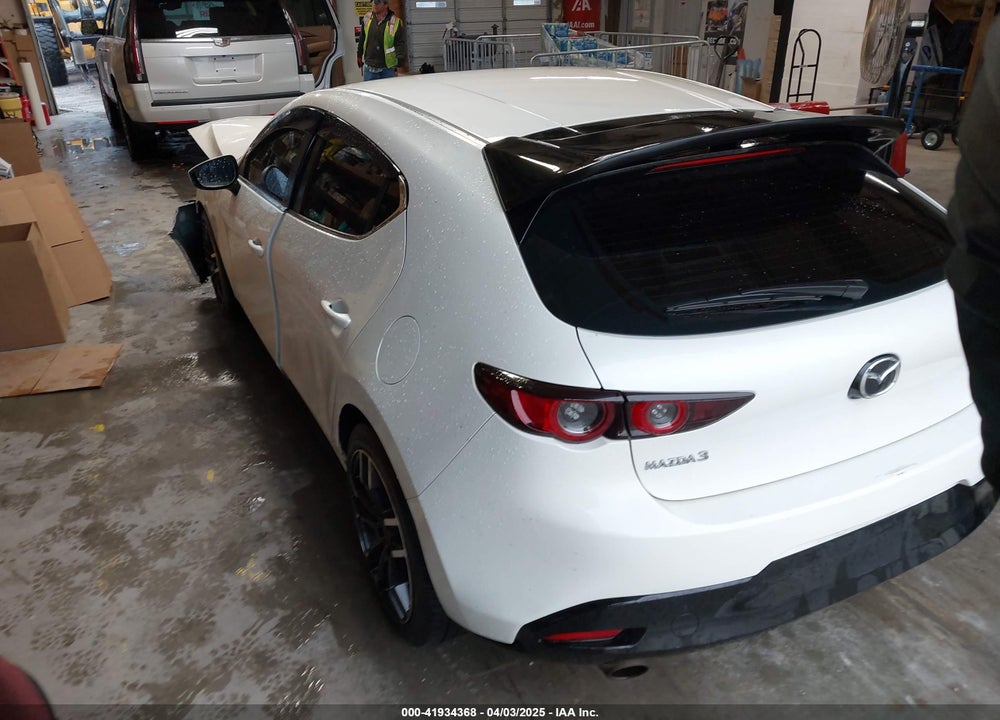 2019 MAZDA 3 VIN: JM1BPAJM0K1120549
