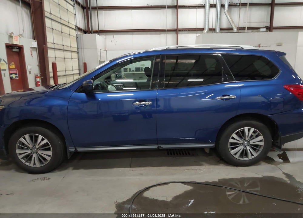 2020 NISSAN PATHFINDER VIN: 5N1DR2BM7LC601374