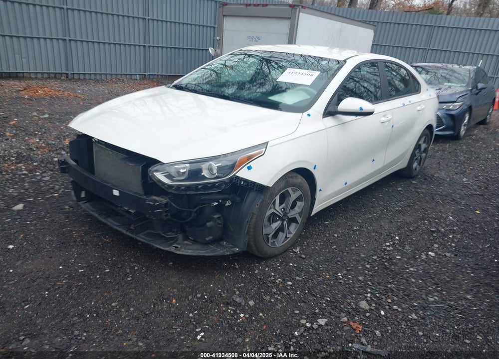 2021 KIA FORTE VIN: 3KPF24AD6ME341090