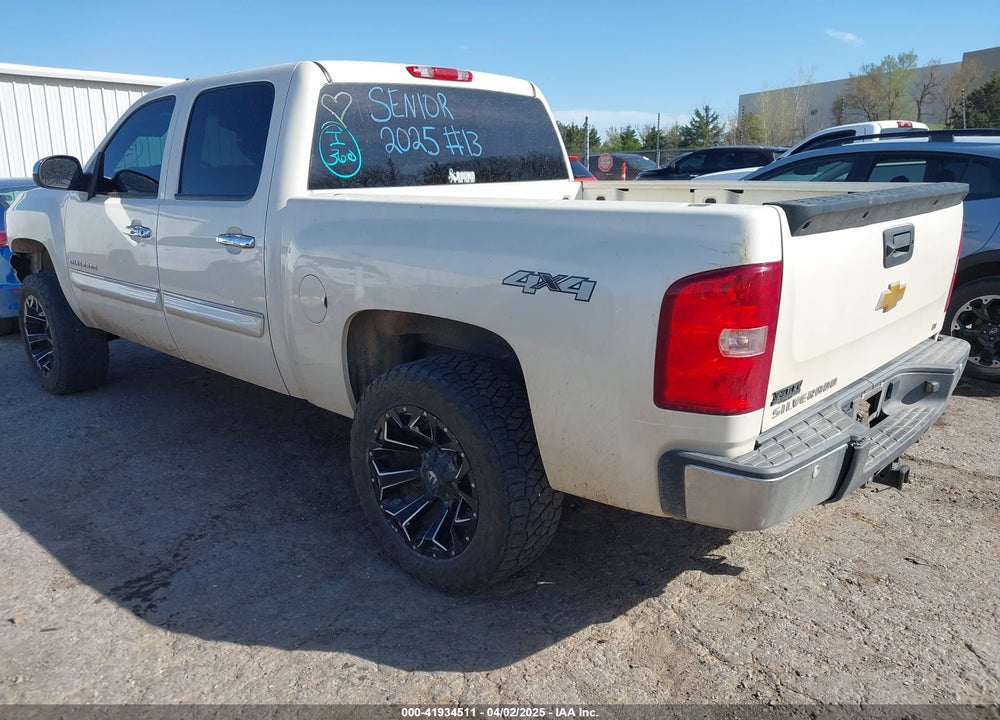 2013 CHEVROLET SILVERADO VIN: 3GCPKSE76DG320368