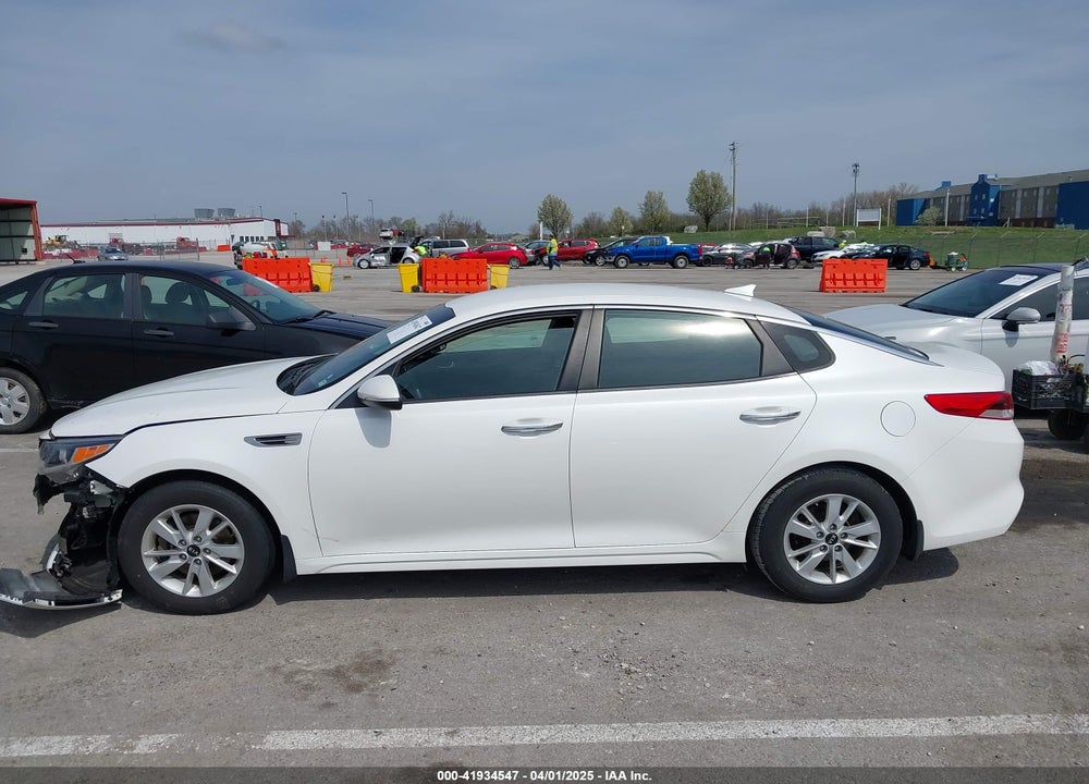 2016 KIA OPTIMA LX VIN: KNAGT4L34G5102639