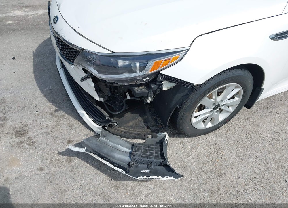 2016 KIA OPTIMA LX VIN: KNAGT4L34G5102639