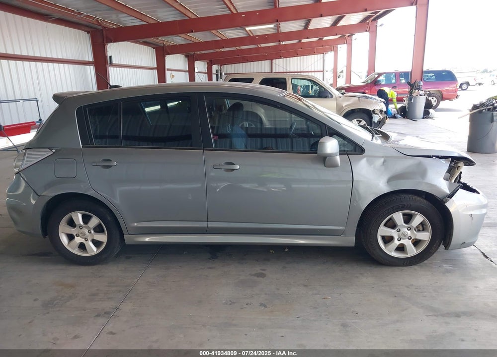 2011 NISSAN VERSA 1.8SL VIN: 3N1BC1CP8BL496124