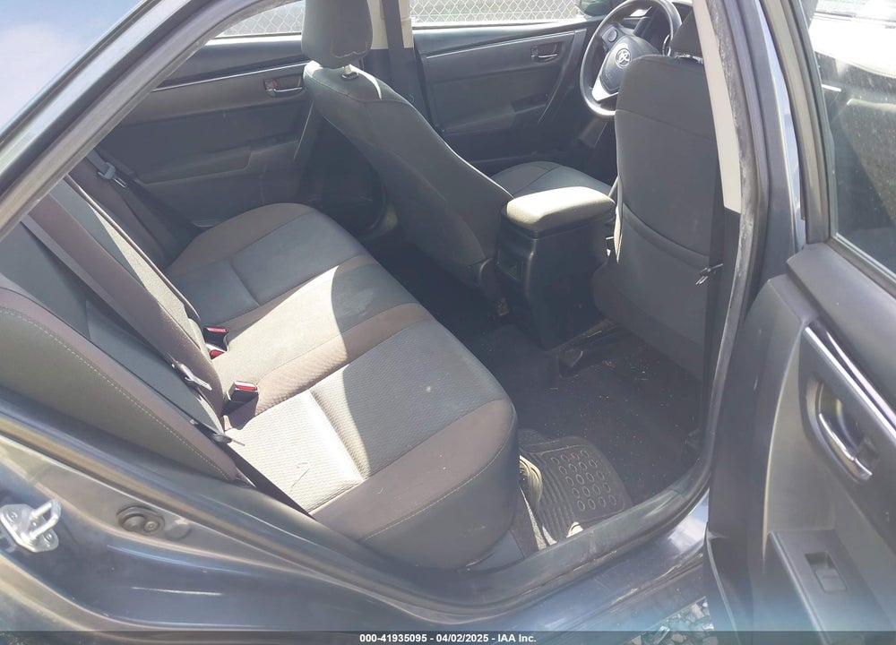 2019 TOYOTA COROLLA VIN: 2T1BURHE8KC145684