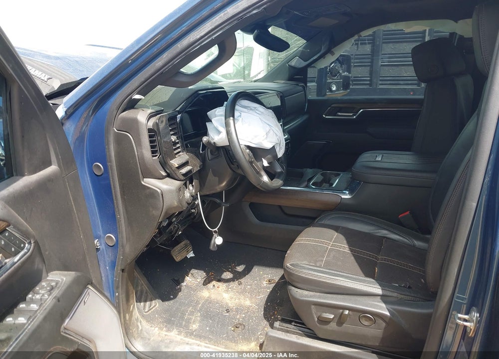2024 CHEVROLET SILVERADO 2500HD 4WD STANDARD BED HIGH COUNTRY VIN: 2GC4YREY8R1158472