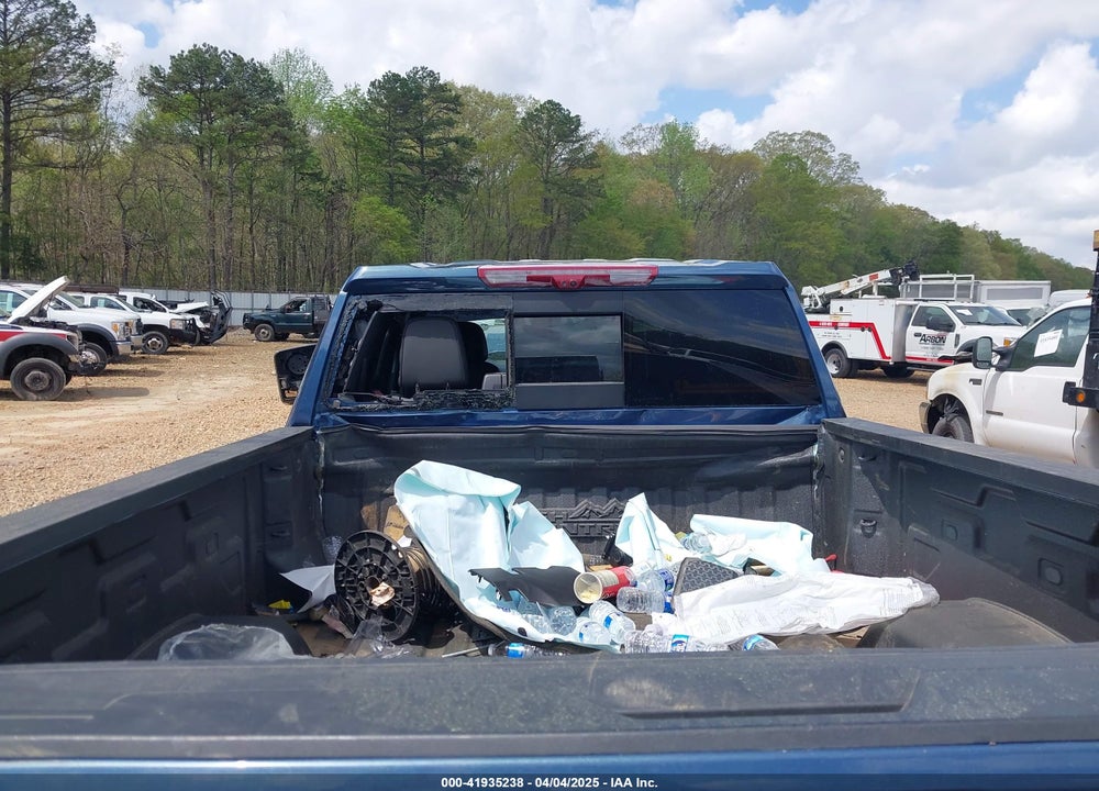 2024 CHEVROLET SILVERADO 2500HD 4WD STANDARD BED HIGH COUNTRY VIN: 2GC4YREY8R1158472
