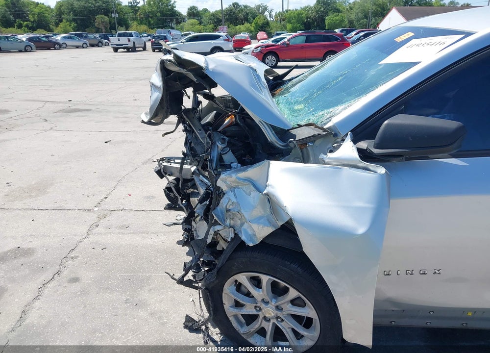 2019 CHEVROLET EQUINOX LS VIN: 3GNAXHEV6KS647931