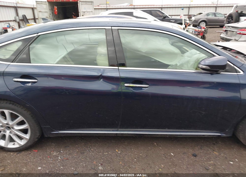 2014 TOYOTA AVALON LIMITED VIN: 4T1BK1EB7EU135958