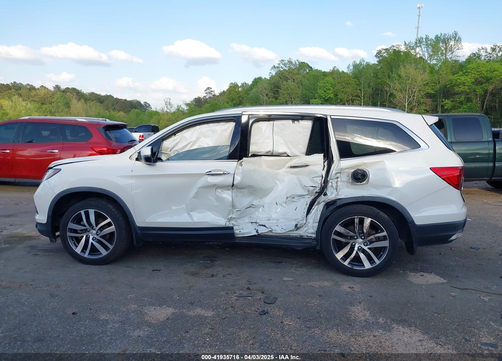 2017 HONDA PILOT ELITE VIN: 5FNYF6H04HB087830