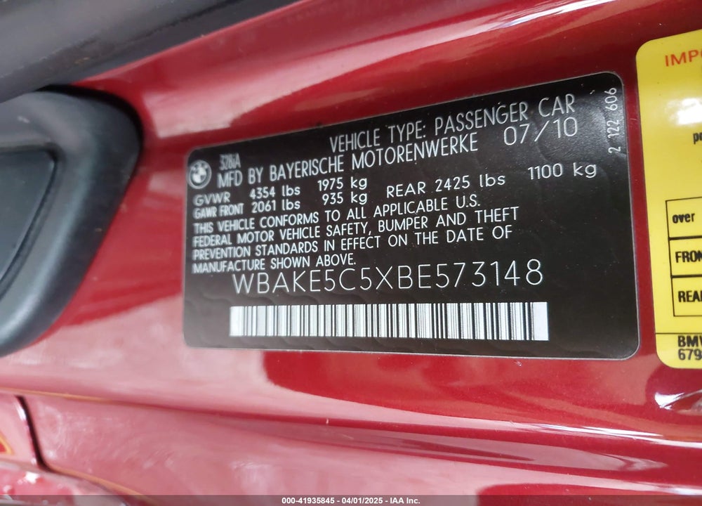 2011 BMW 328I VIN: WBAKE5C5XBE573148
