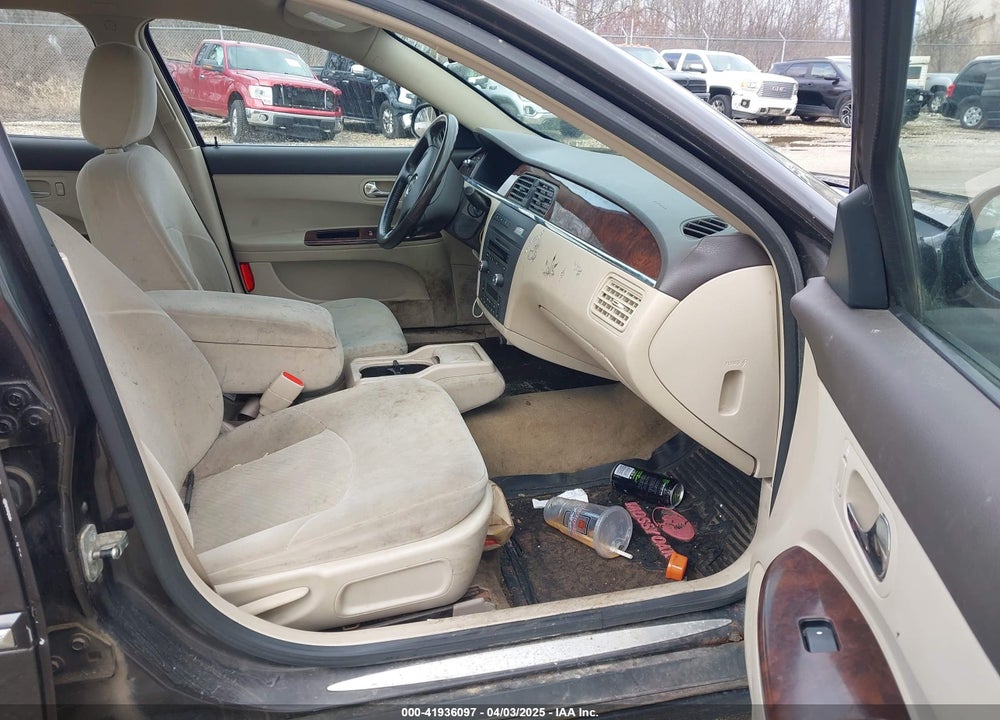 2008 BUICK LACROSSE VIN: 2G4WC582181154443