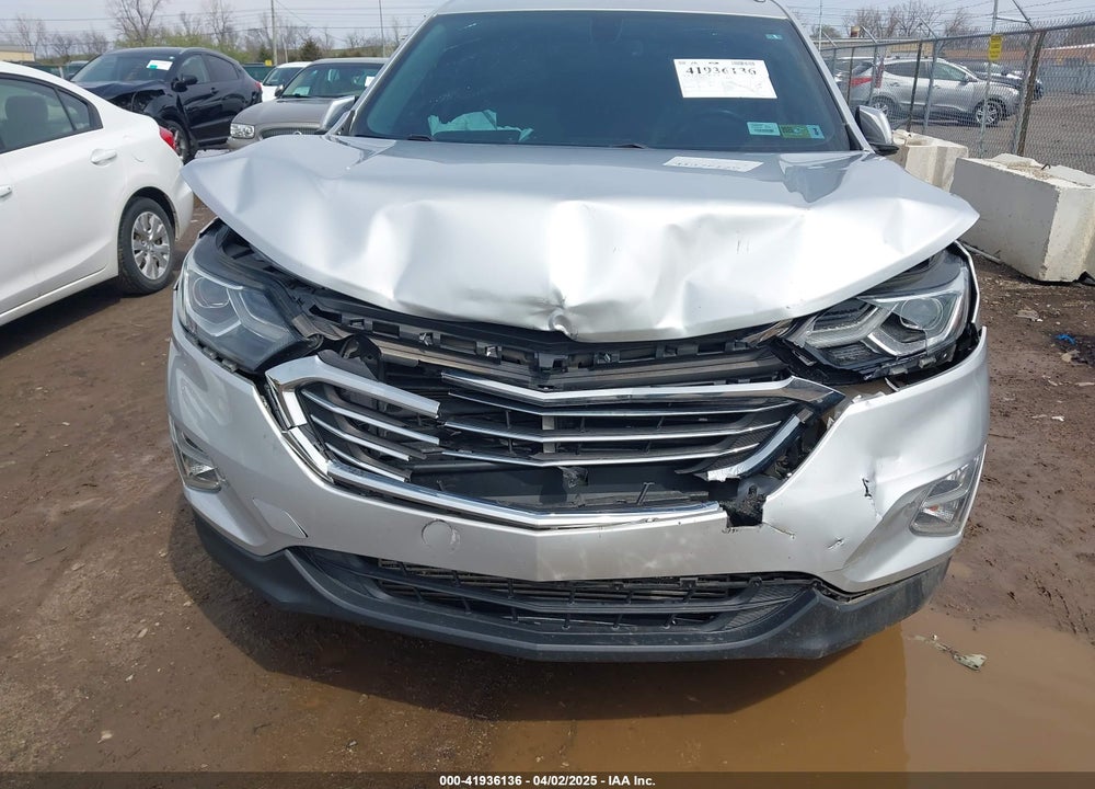2018 CHEVROLET EQUINOX VIN: 2GNAXMEV0J6185677